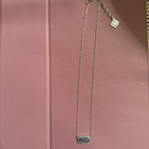 Kendra Scott druzy necklace - Picture 3 of 4